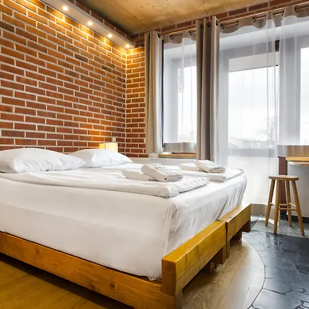 Krowoderska 4* Cracovie