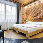 Krowoderska 3* Cracovie