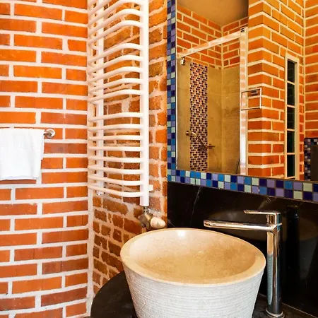 Apart Otel Krowoderska 3*