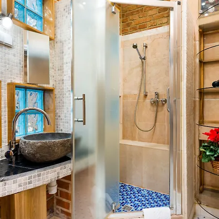 公寓式酒店 克罗伍德斯卡公寓 4*